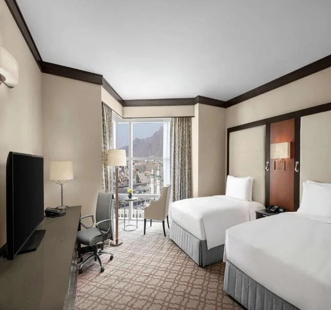 4-stars-7-night-bradford-umrah-package